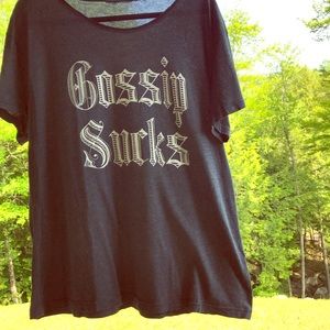 Wildfox Gossip Sucks baggy T in Grey, runs big.